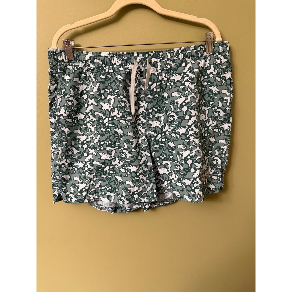 Local Boy Outfitters Mens Green Camo Swim Trunks Board Shorts XL